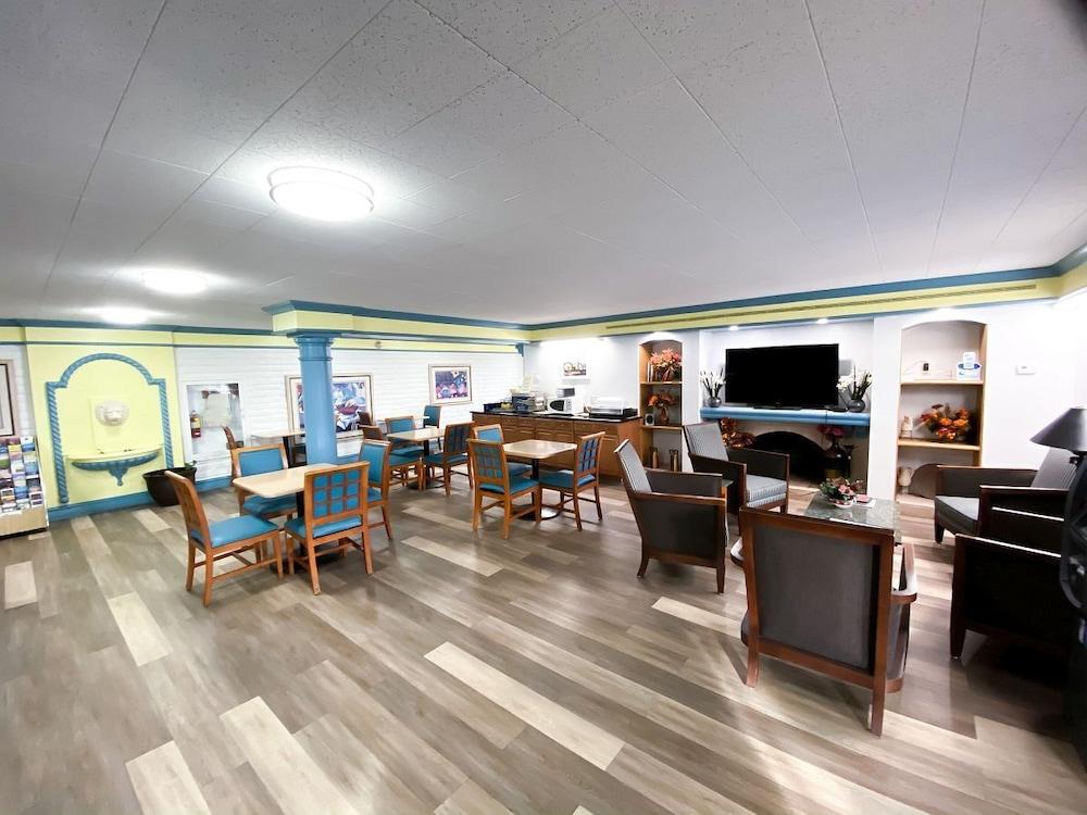 Econo Lodge Richmond-North Chesterfield Экстерьер фото
